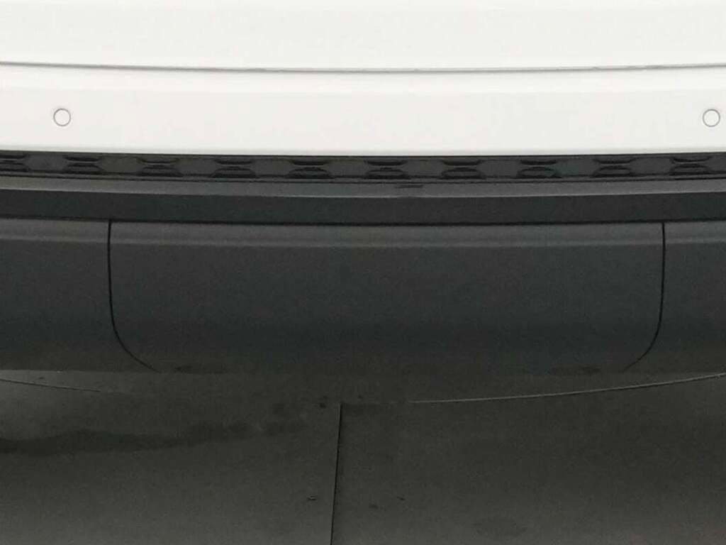 New 2025 Jeep Grand Cherokee Altitude image 32