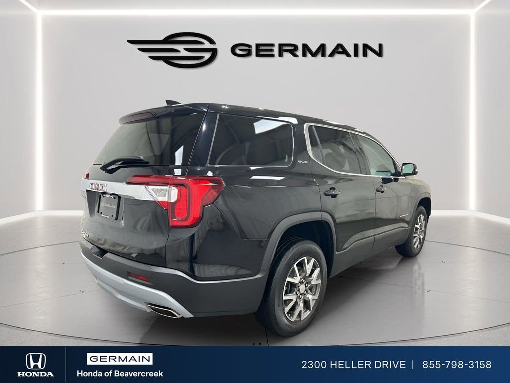 Used 2023 GMC Acadia SLE image 8