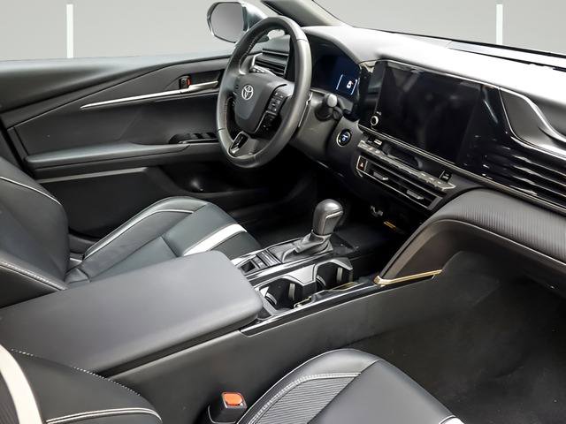 Certified 2025 Toyota Camry SE image 25