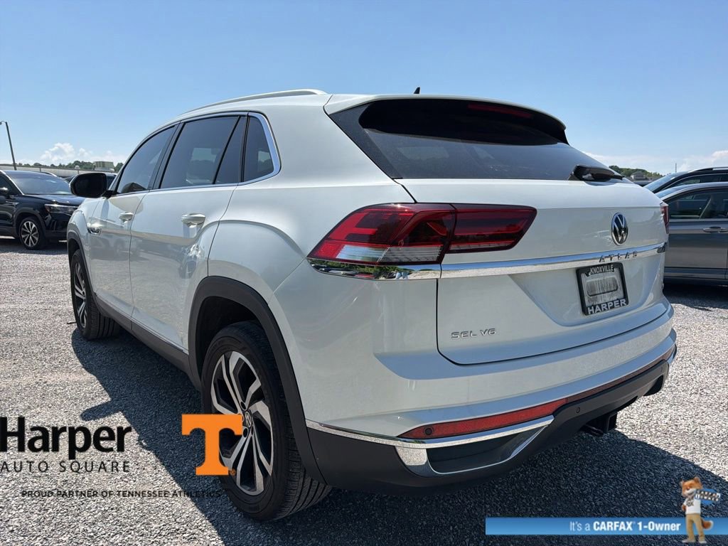 Used 2023 Volkswagen Atlas Cross Sport SEL AWD/4WD image 3