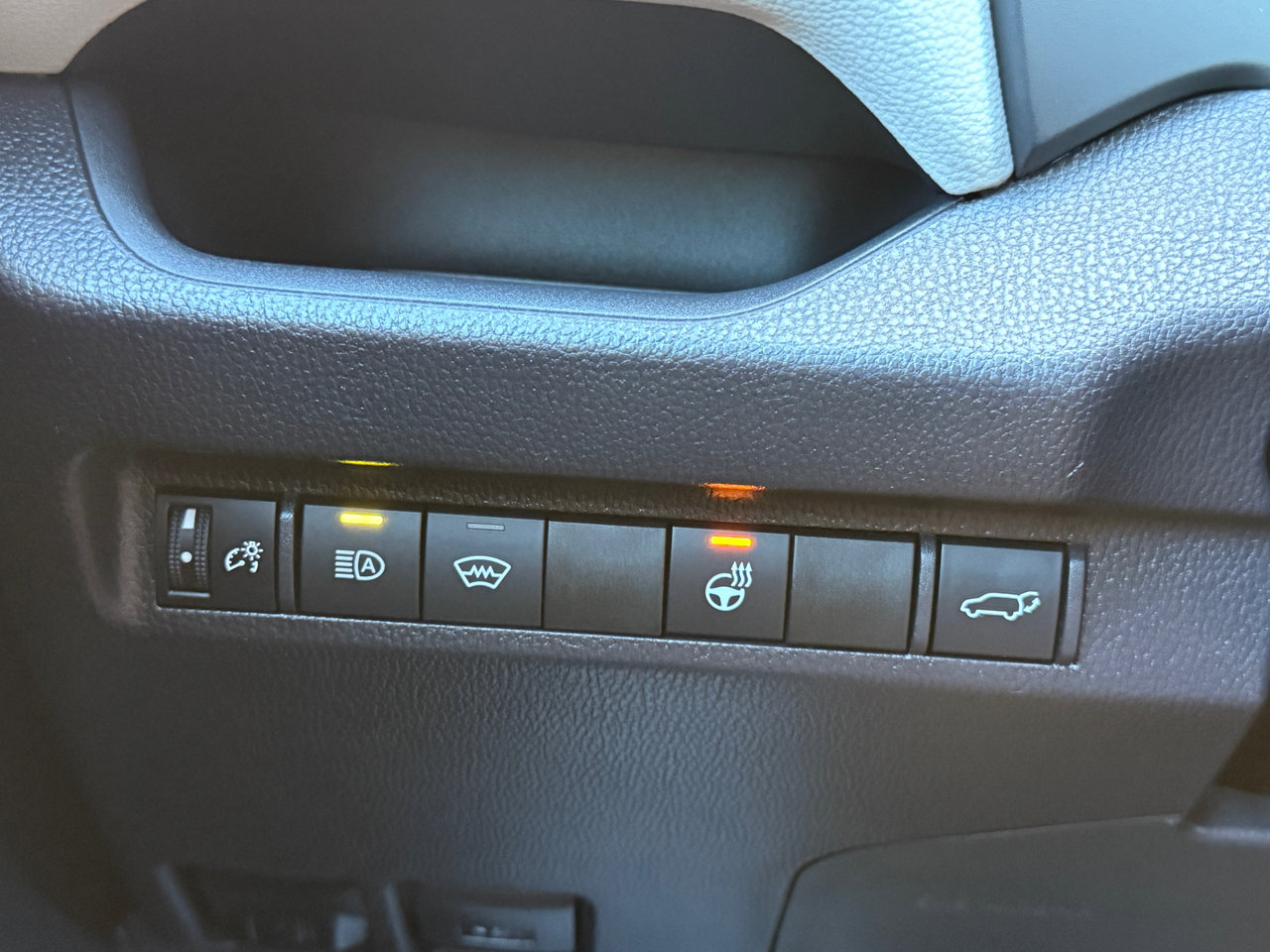 Used 2025 Toyota RAV4 XLE Premium w/ Weather Package image 22