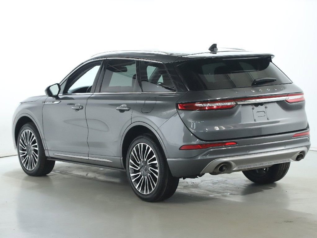 Used 2022 Lincoln Corsair AWD w/ Equipment Group 101A image 38