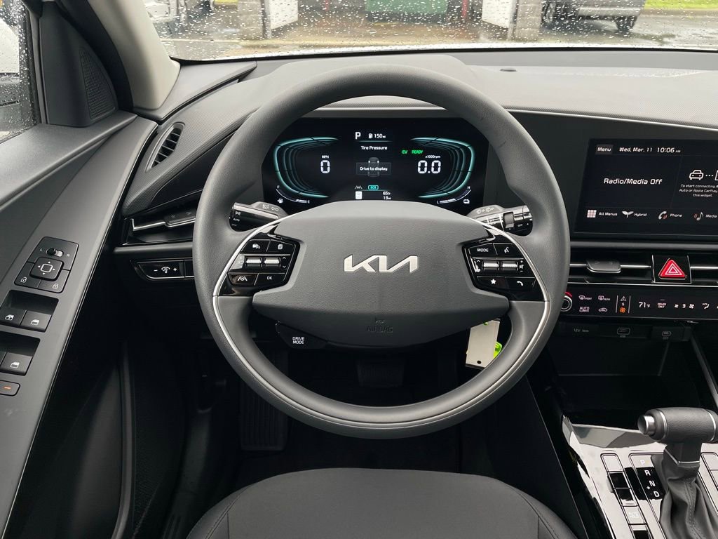 New 2026 Kia Niro LX FWD image 13