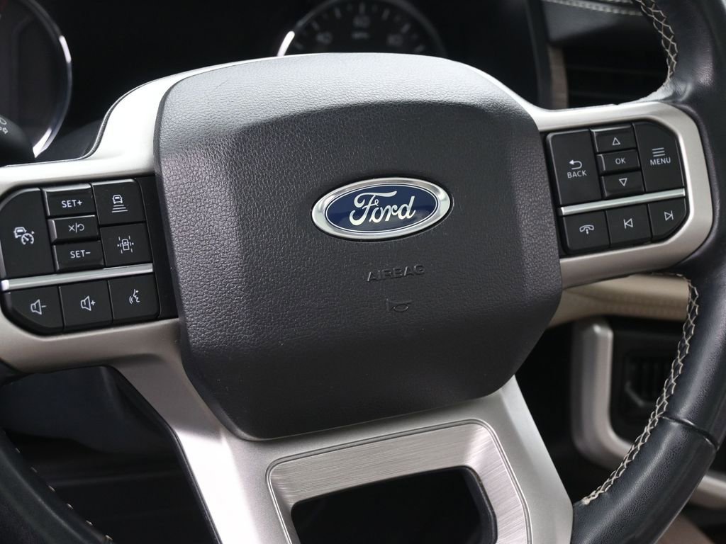 Used 2022 Ford Expedition Max Limited image 18