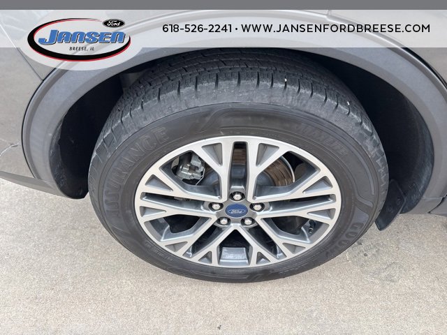 Used 2020 Ford Escape SEL image 7