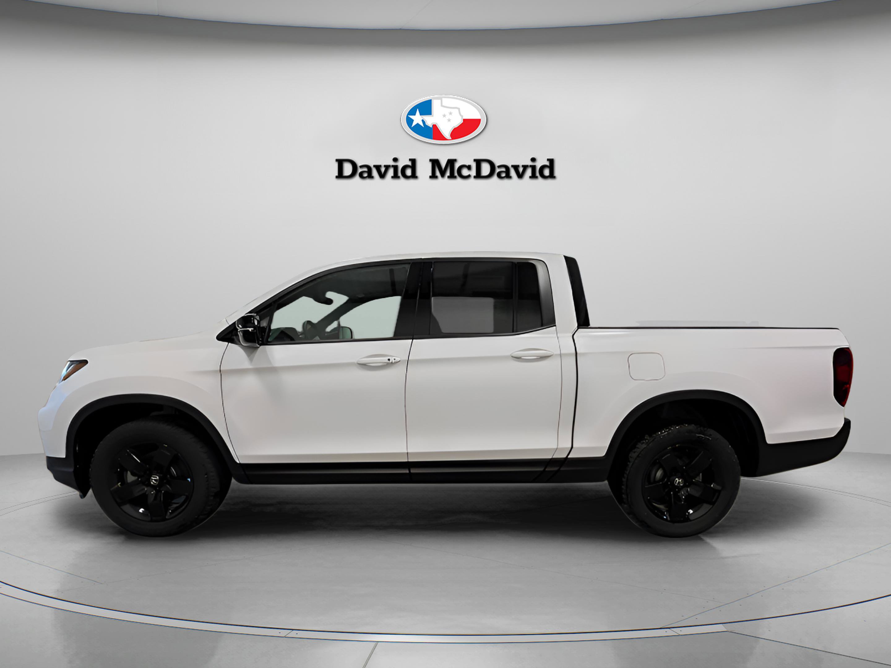 New 2026 Honda Ridgeline Black Edition video 2