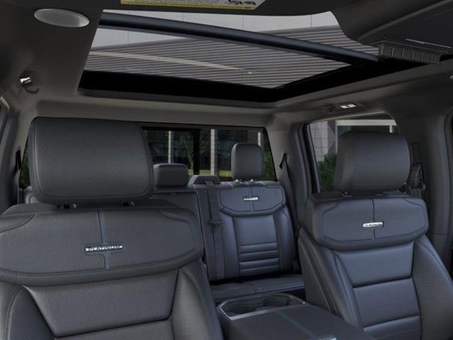 New 2026 Ford F250 Platinum w/ Tremor Off-Road Package image 22