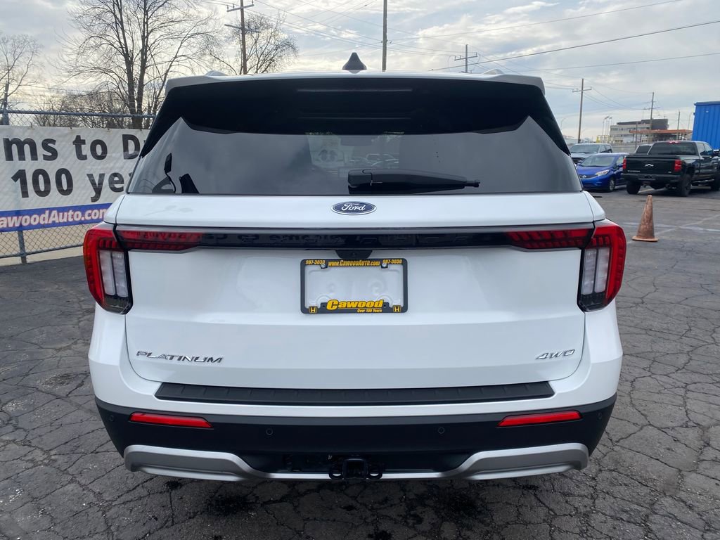 Used 2025 Ford Explorer Platinum w/ LUX Leather Package image 3
