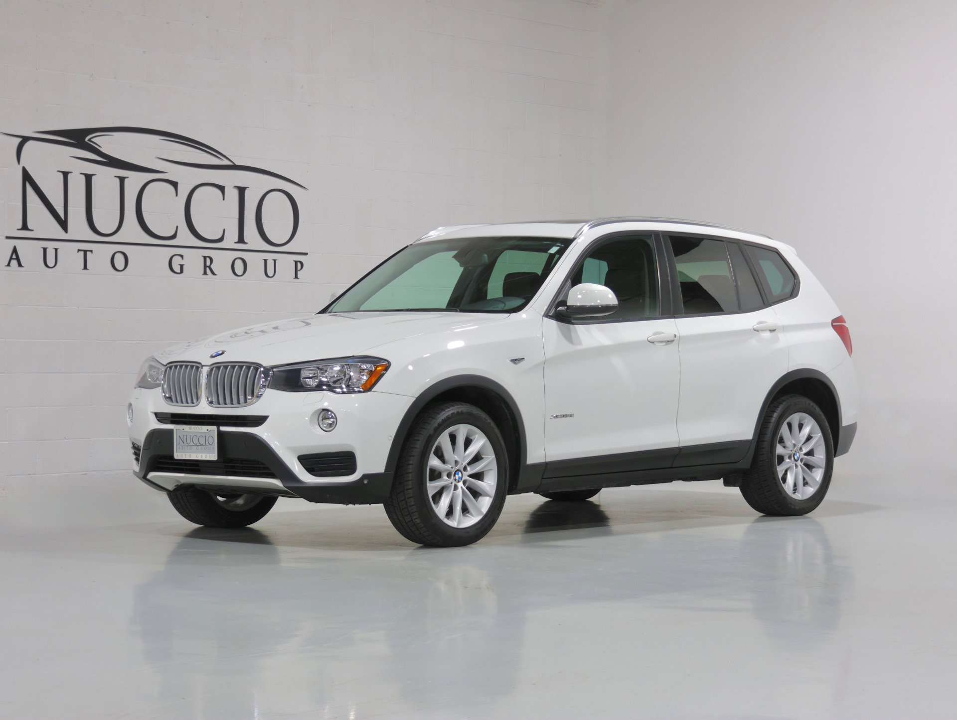 Used 2017 BMW X3 xDrive28i image 24