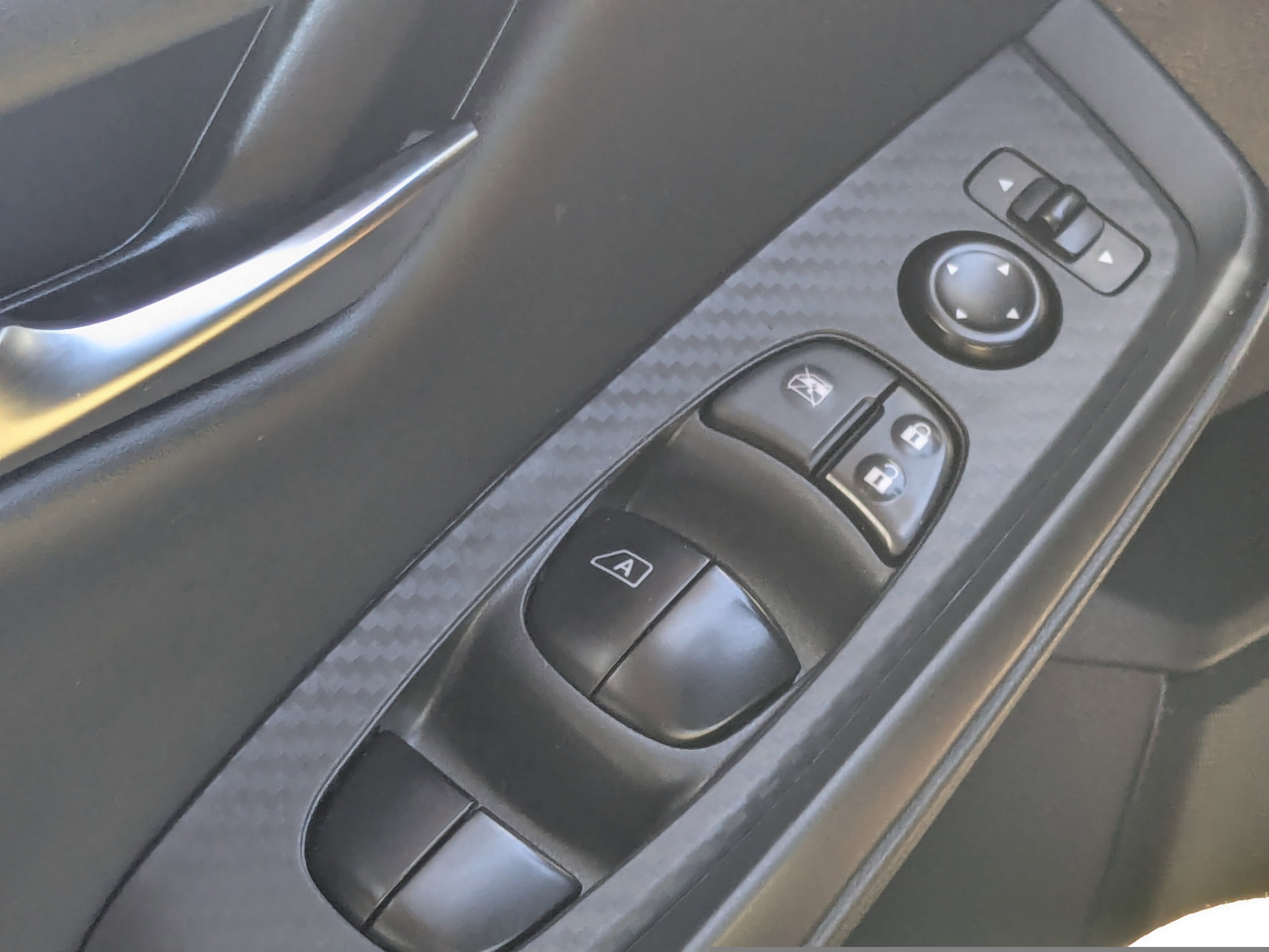 Used 2024 Nissan Sentra SV w/ All-Weather Package FWD image 25