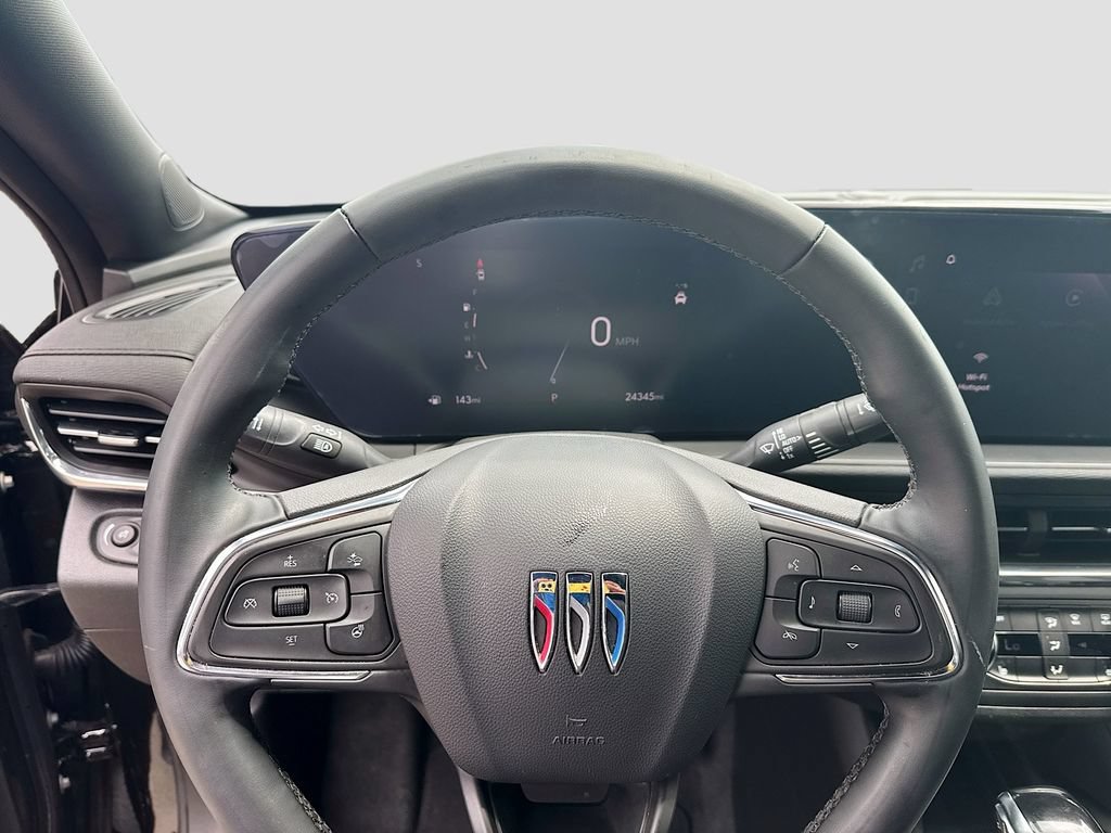 Used 2025 Buick Envista Sport Touring w/ Convenience I Package FWD image 13