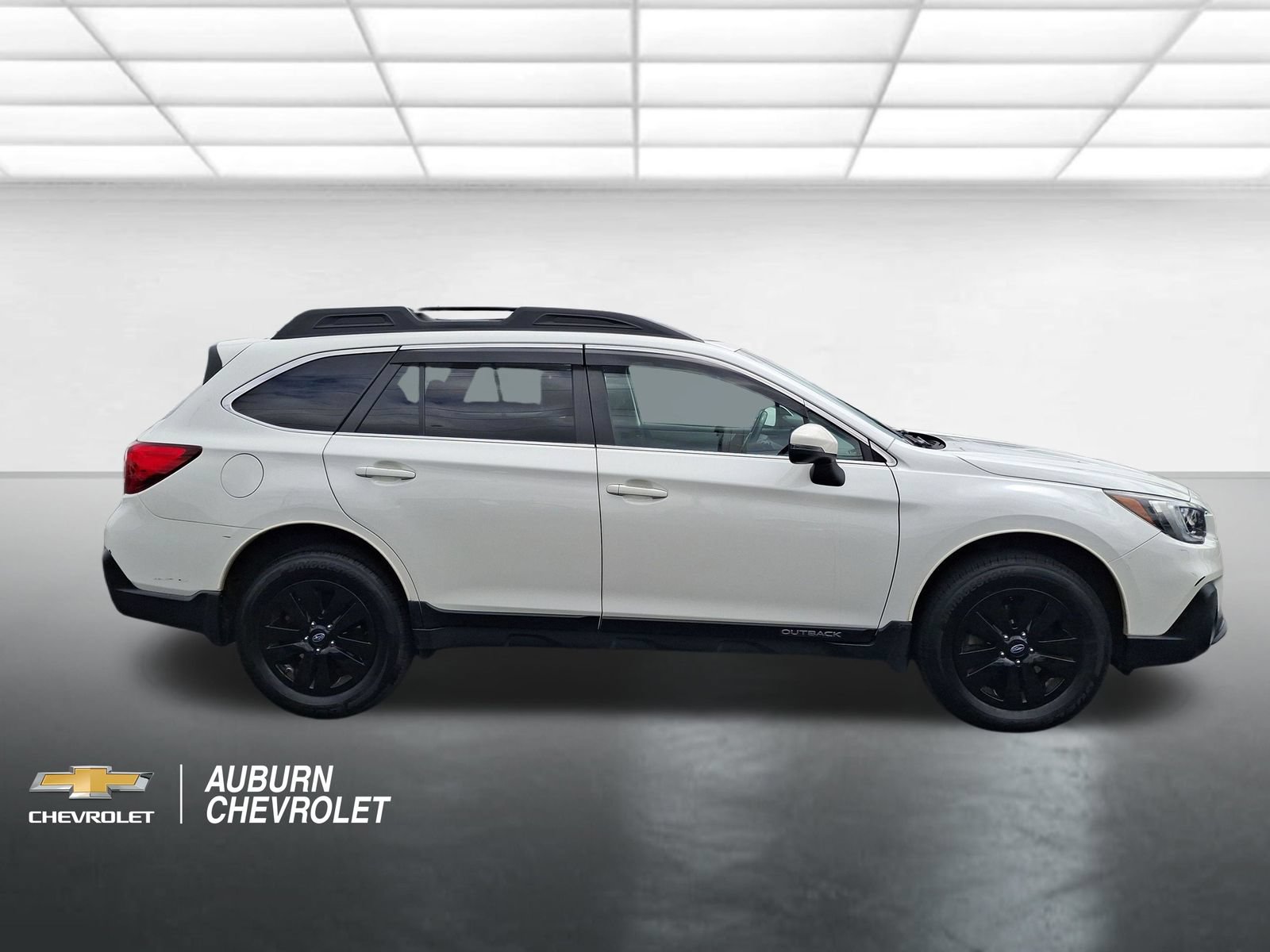Used 2018 Subaru Outback 2.5i Premium AWD/4WD video 2