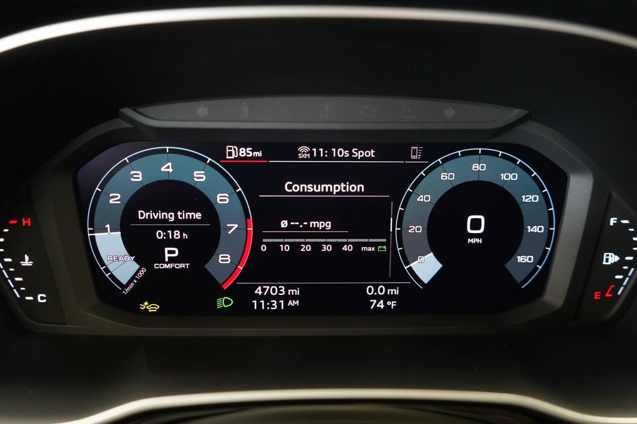 Used 2024 Audi Q3 2.0T Premium Plus w/ Premium Plus Package image 78