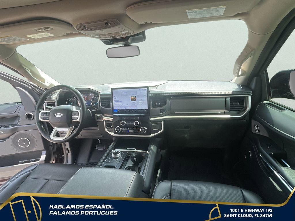 Used 2024 Ford Expedition XLT RWD image 28