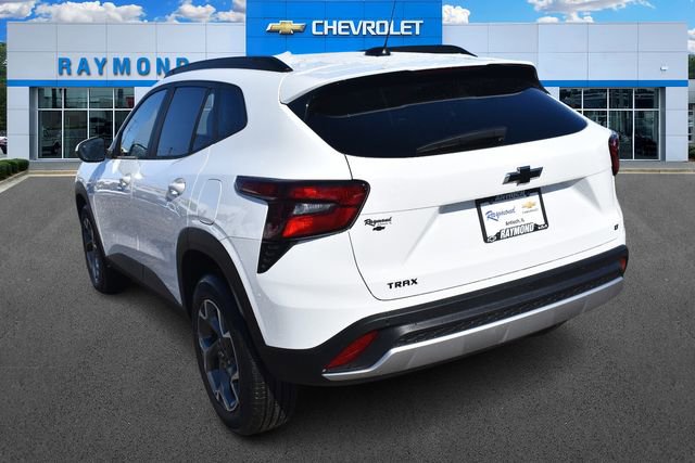 New 2026 Chevrolet Trax LT w/ Driver Confidence Package image 6