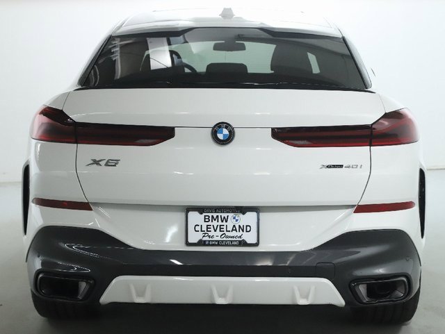 Used 2026 BMW X6 xDrive40i w/ Premium Package image 43