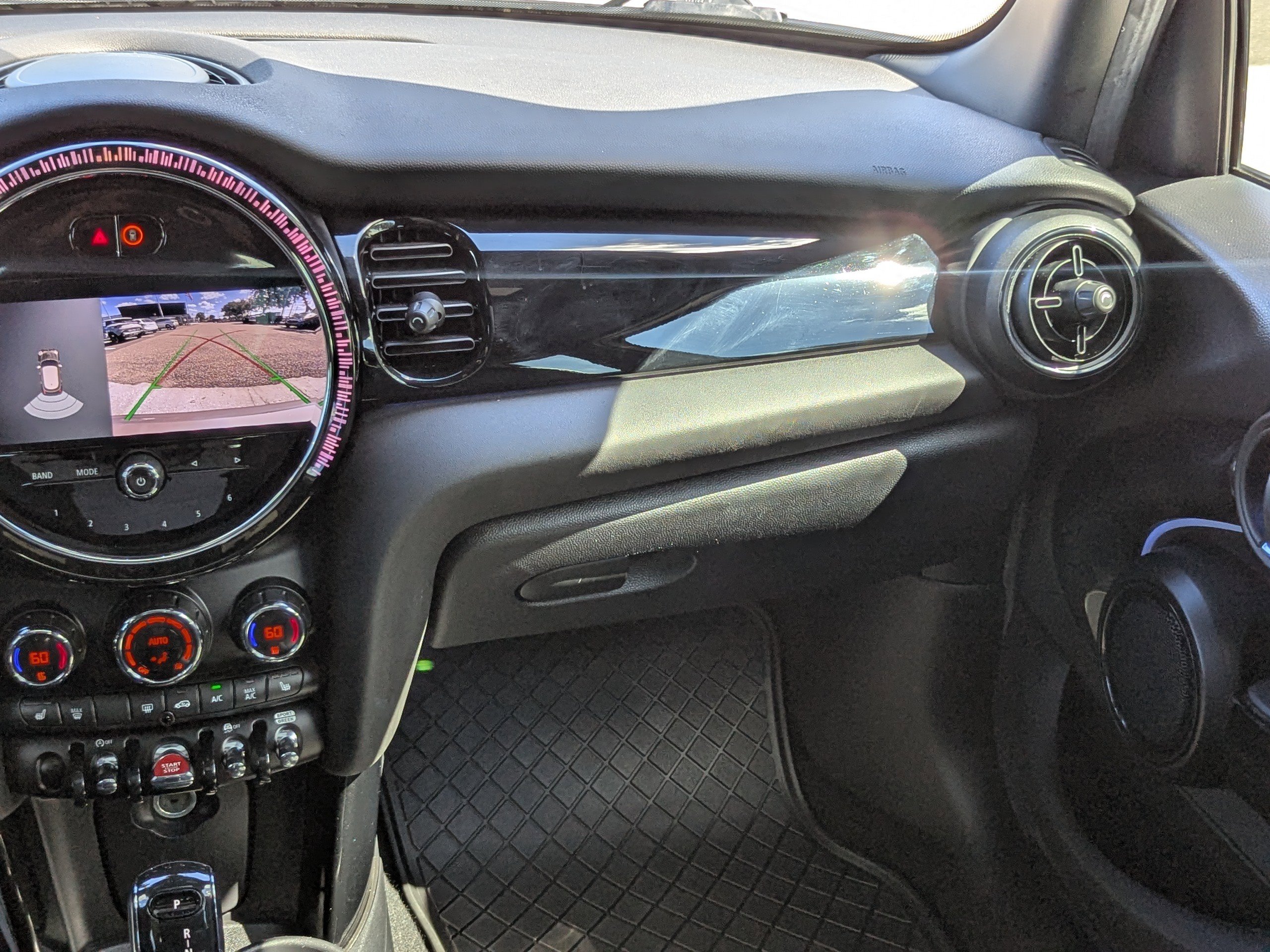 Used 2022 MINI Cooper S w/ Premium Package image 14