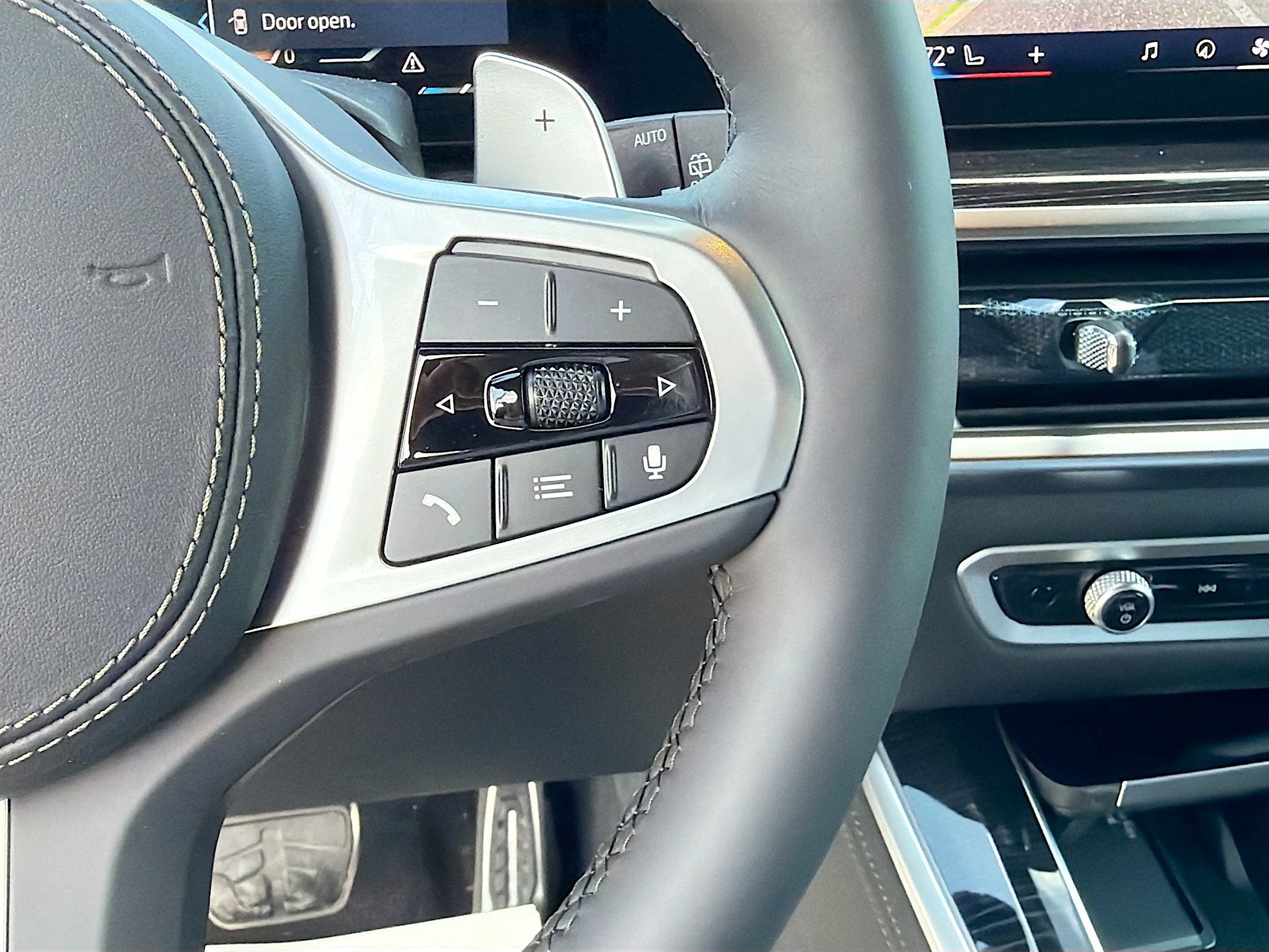 New 2026 BMW X5 sDrive40i w/ M Sport Package image 38