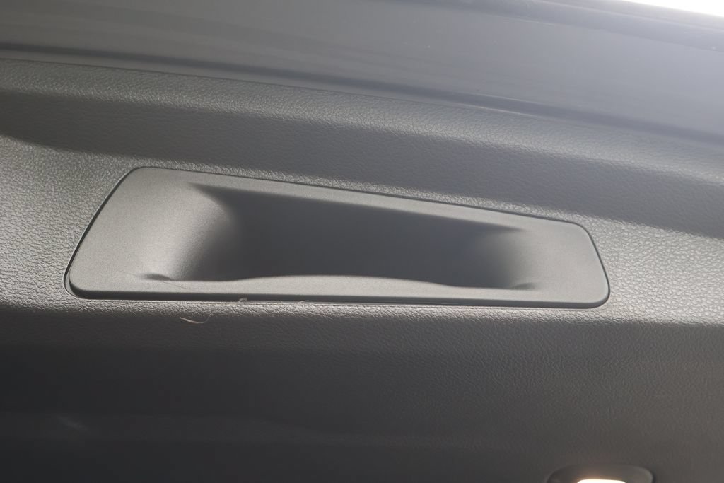 Used 2023 Jeep Grand Cherokee Altitude AWD/4WD image 50