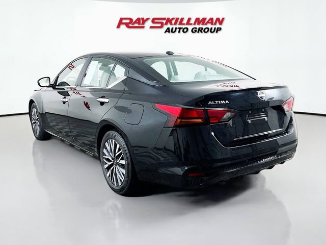 Used 2025 Nissan Altima 2.5 SV image 5