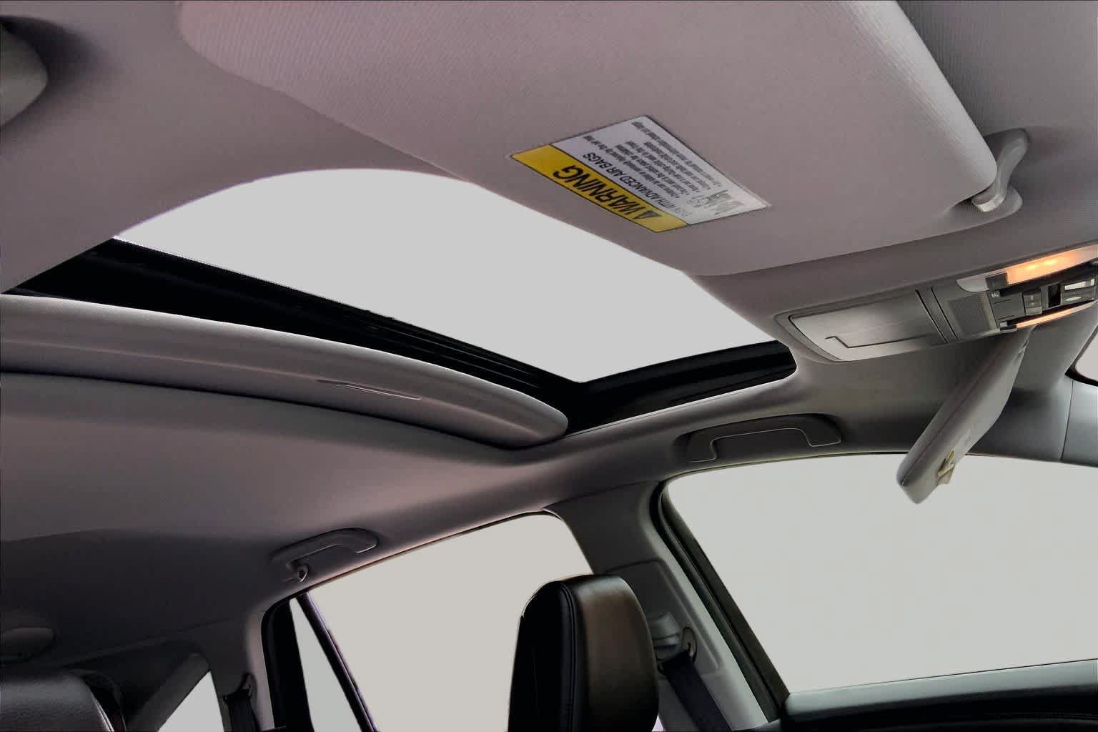 Used 2018 Acura RDX FWD w/ Technology Package image 14