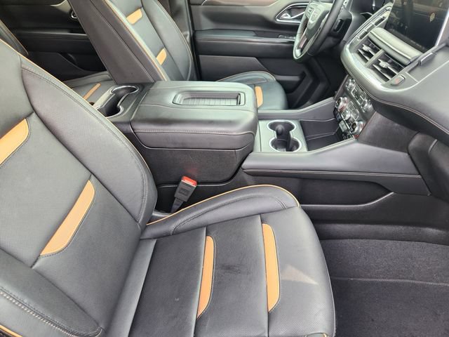 Used 2024 GMC Yukon AT4 w/ Technology Package AWD/4WD image 14