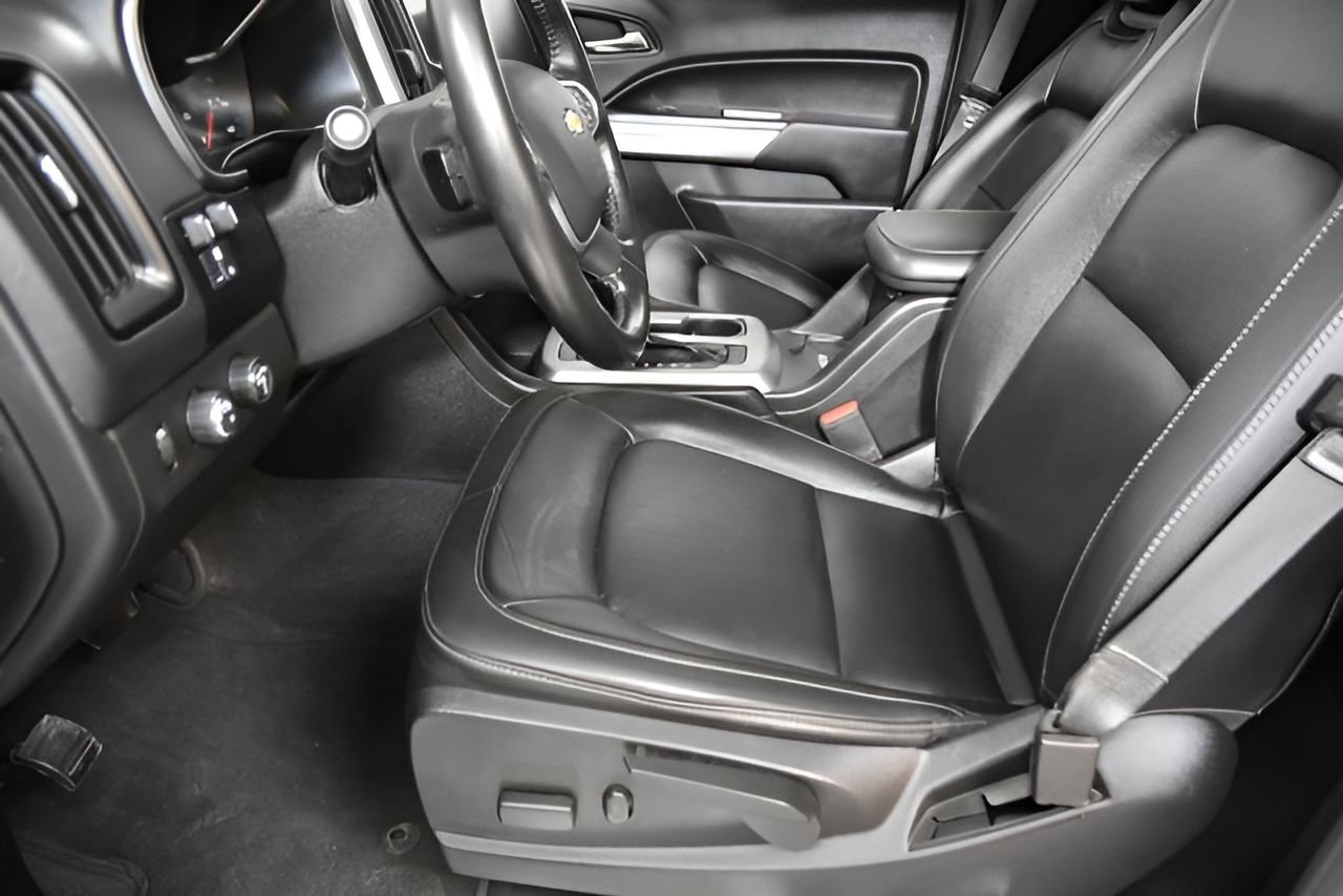 Used 2021 Chevrolet Colorado ZR2 w/ ZR2 Dusk Special Edition image 9