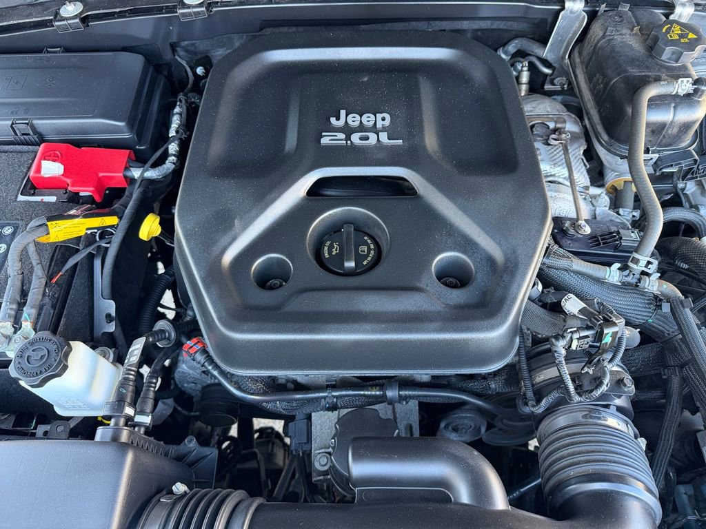 Certified 2021 Jeep Wrangler Unlimited Sahara image 18