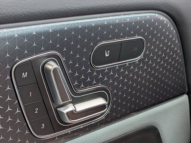 New 2026 Mercedes-Benz GLB 250 4MATIC image 14