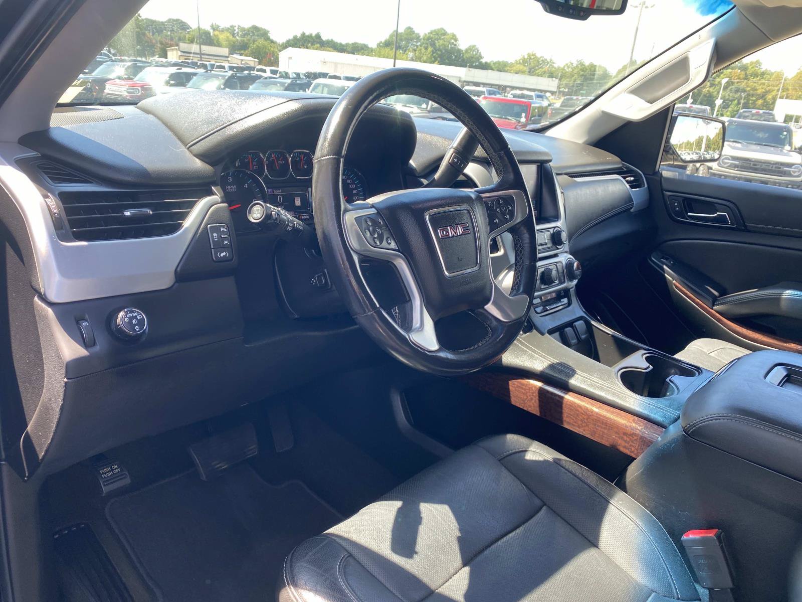 Used 2018 GMC Yukon XL SLT RWD image 20