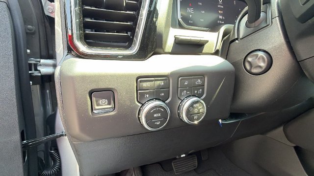 New 2026 GMC Sierra 1500 Denali w/ Technology Package AWD/4WD image 18