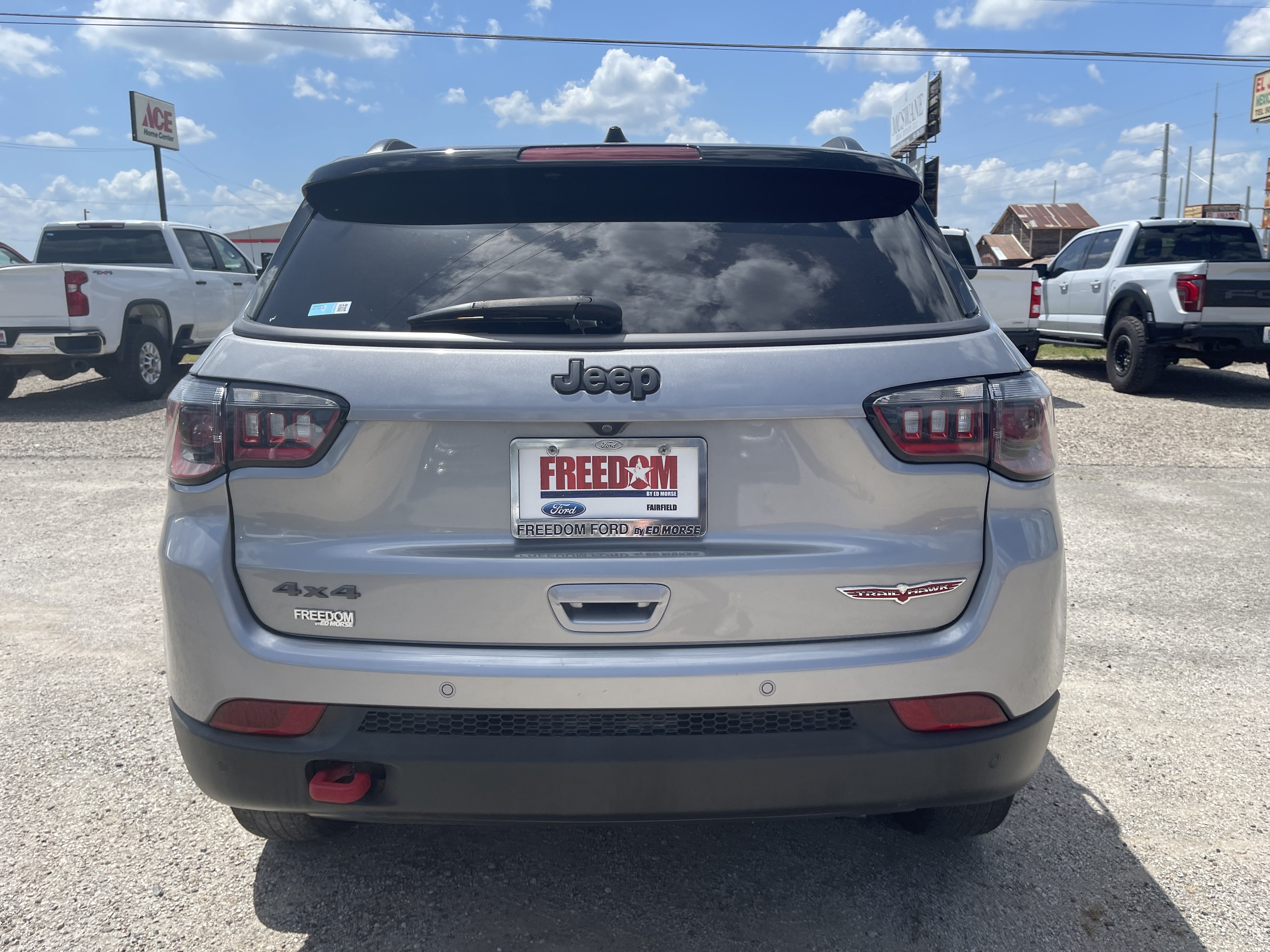 Used 2021 Jeep Compass Trailhawk AWD/4WD image 5