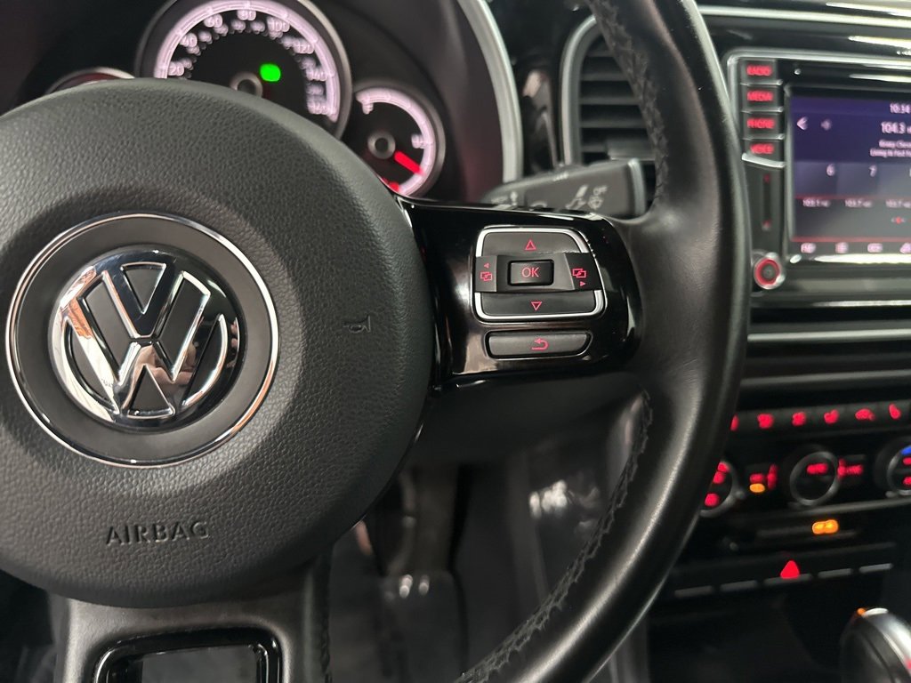 Used 2019 Volkswagen Beetle 2.0T SE image 18