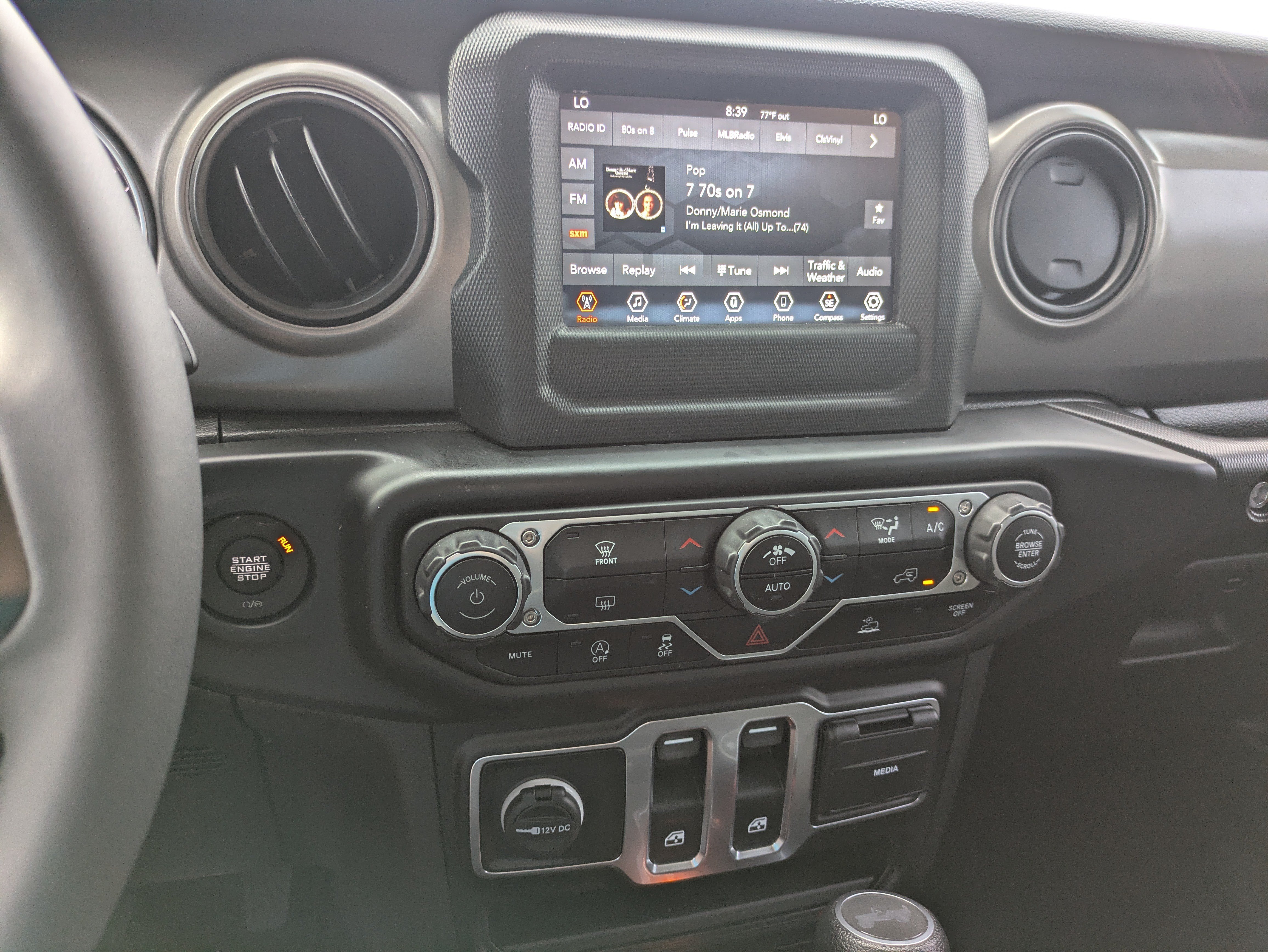 Used 2023 Jeep Wrangler Sport AWD/4WD image 14