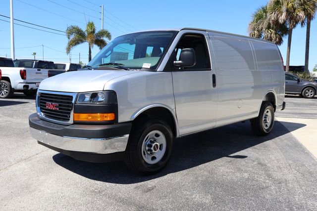 New 2026 GMC Savana 2500 Work Van image 4