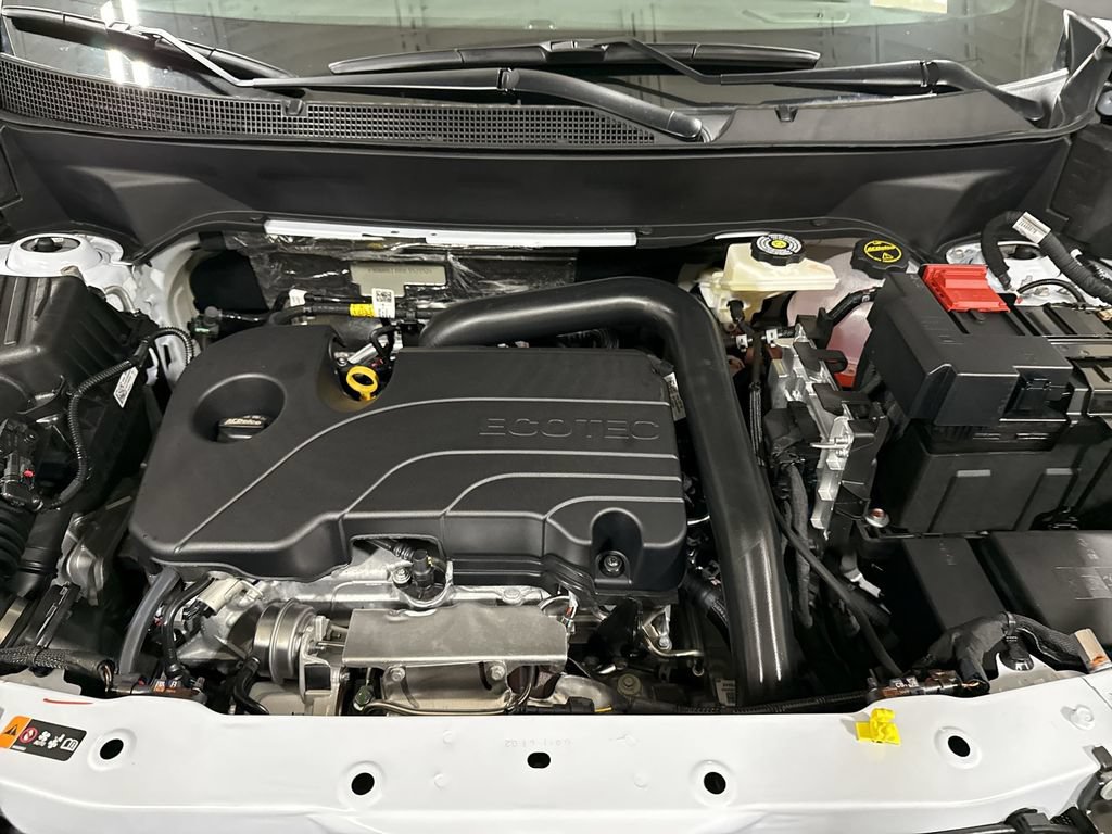 New 2027 Chevrolet Equinox RS FWD image 25