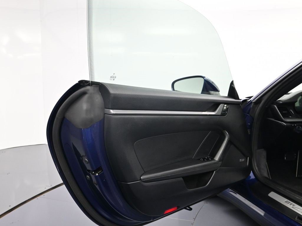 Used 2020 Porsche 911 Carrera image 12