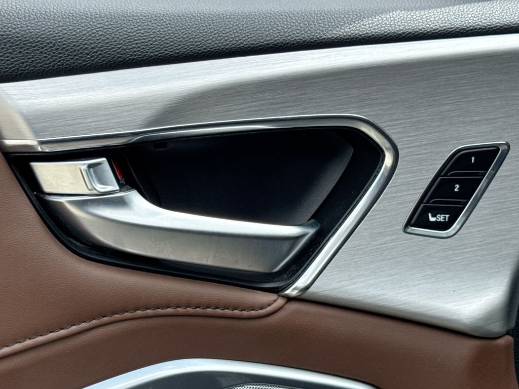 Used 2021 Acura RDX FWD w/ Technology Package image 13