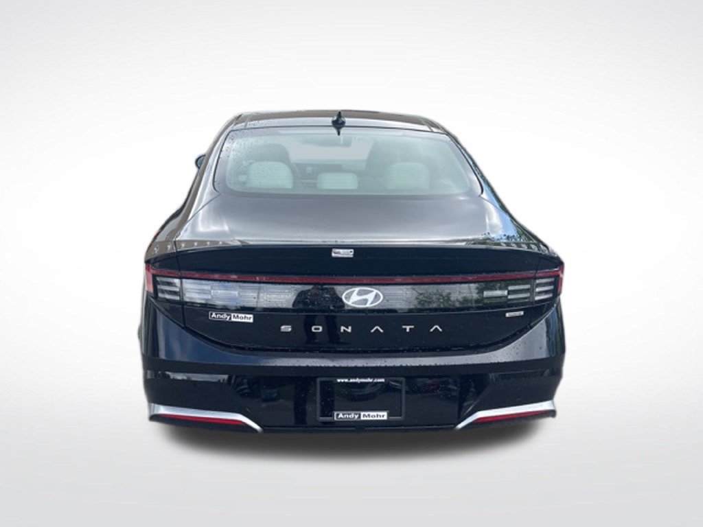 New 2026 Hyundai Sonata SEL FWD image 6