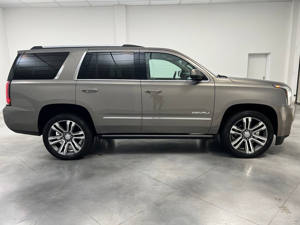 Used 2019 GMC Yukon Denali w/ Denali Ultimate Package AWD/4WD image 8