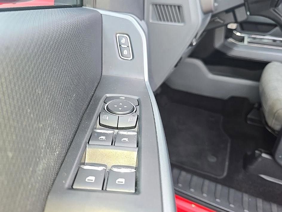 Used 2022 Ford F150 XLT w/ Bed Utility Package image 12