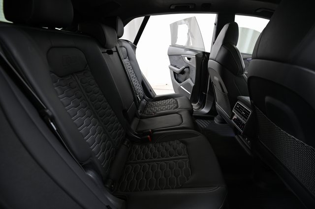 Used 2024 Audi RS Q8 image 28
