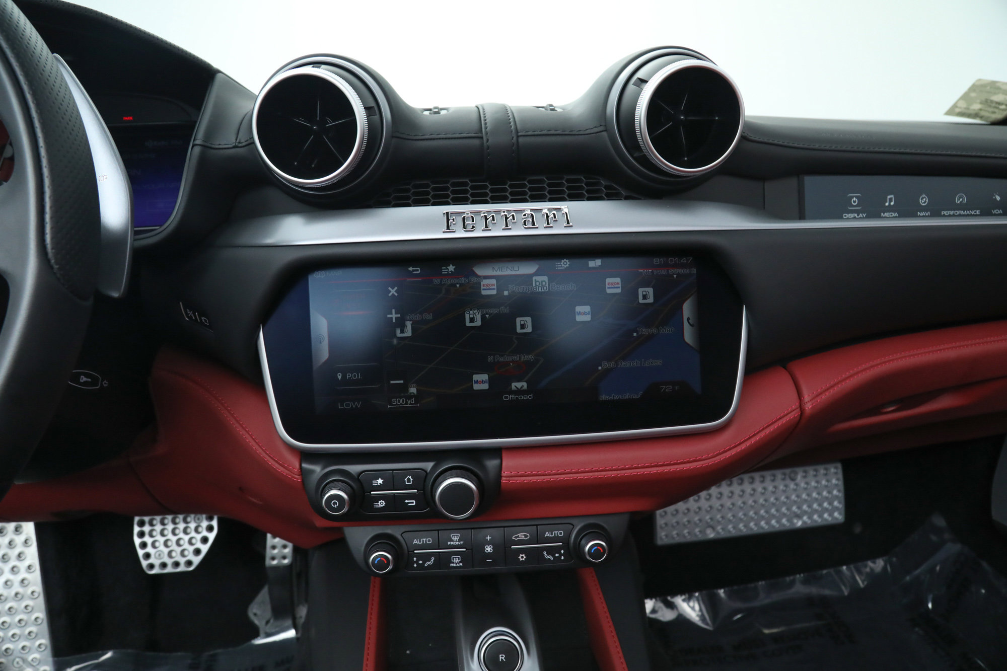 Certified 2023 Ferrari Portofino M image 32