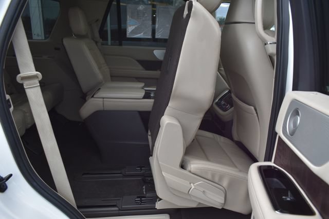 Used 2020 Lincoln Navigator Reserve w/ Luxury Package AWD/4WD image 51