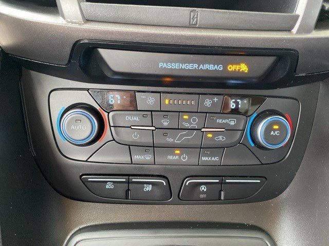 Certified 2020 Ford Transit Connect XLT image 26