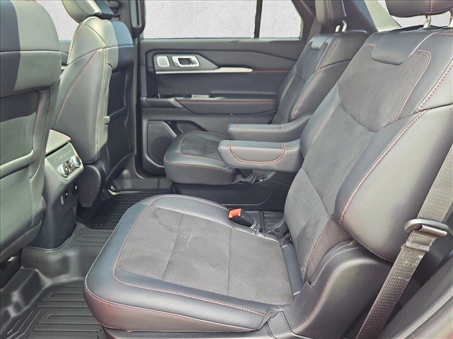 Used 2025 Ford Explorer ST w/ Sun And Sound Package AWD/4WD image 21