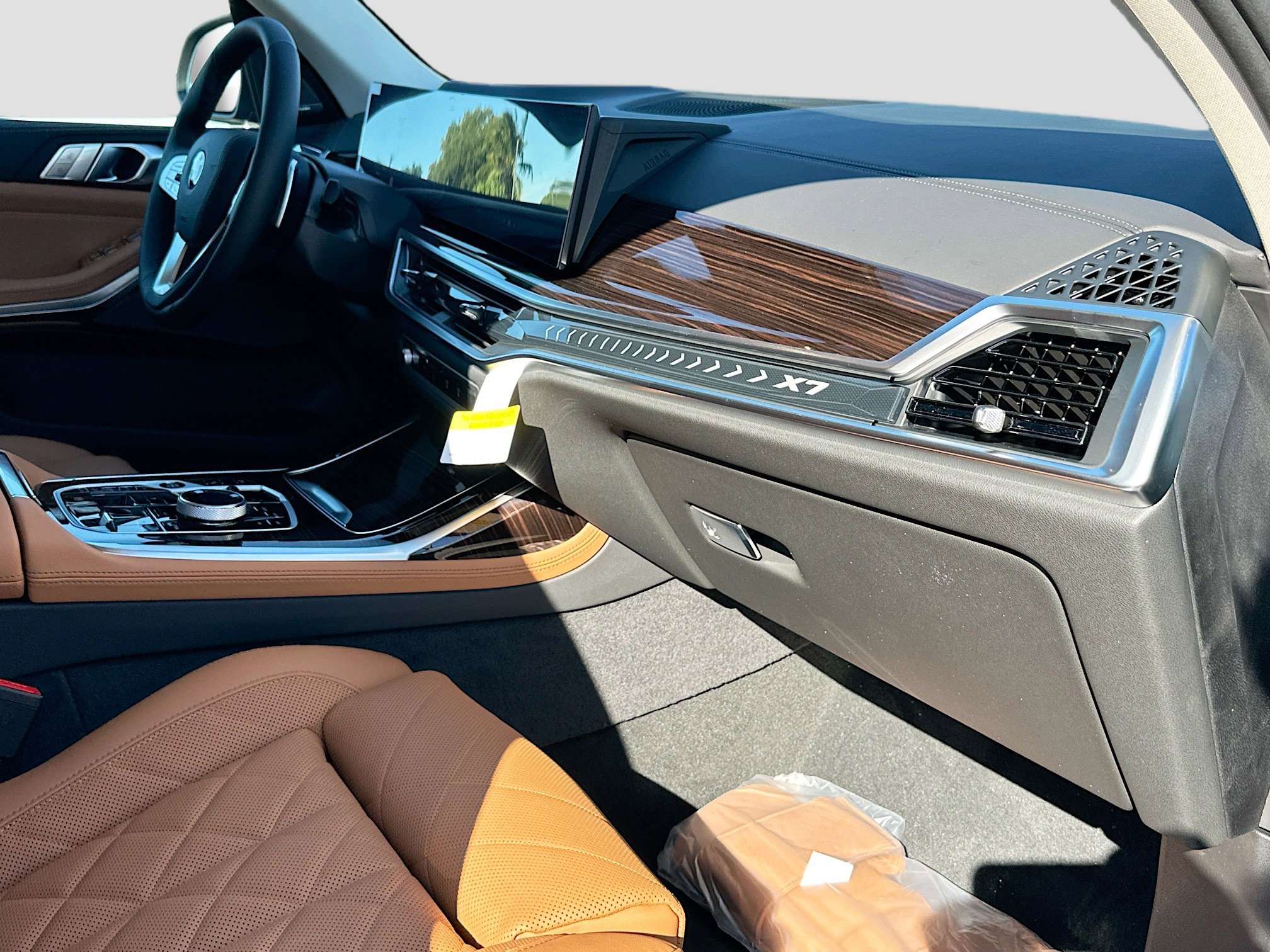 New 2026 BMW X7 xDrive40i w/ Executive Package image 25