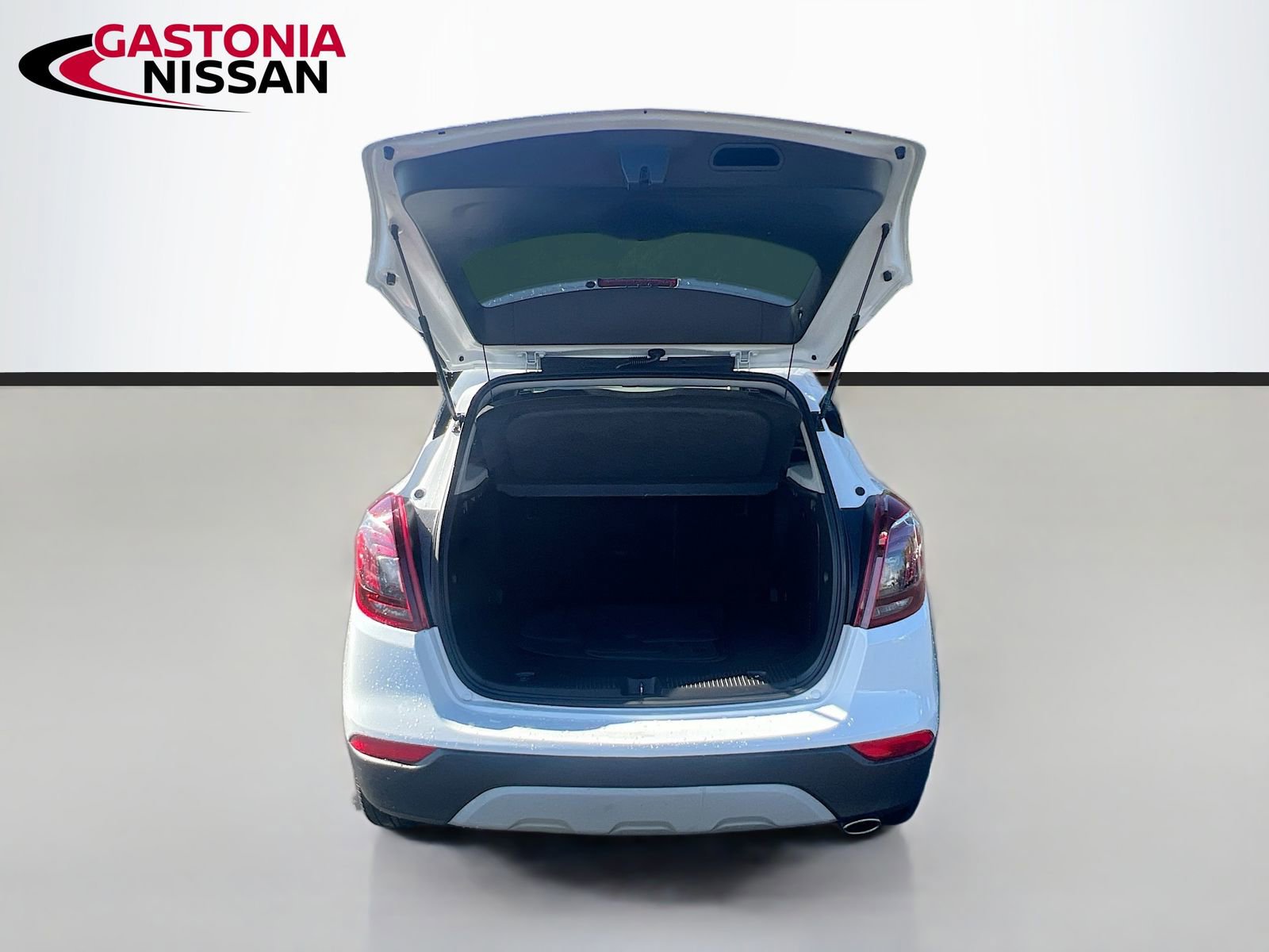 Used 2020 Buick Encore Preferred image 33