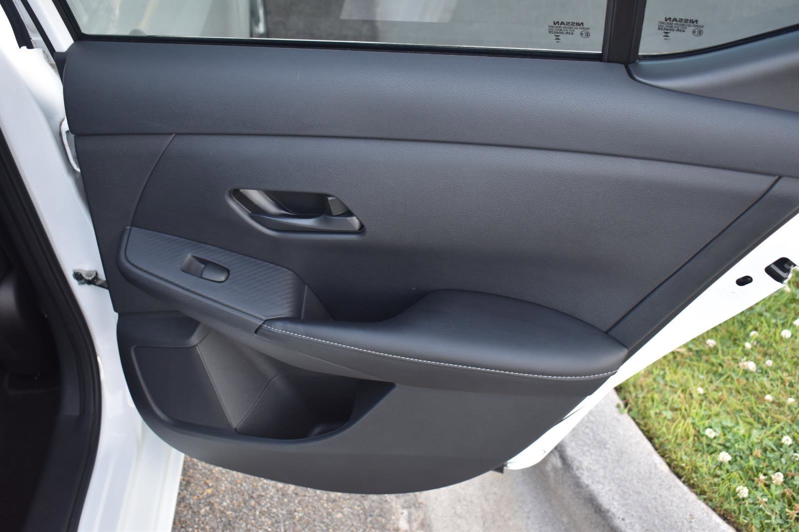 Used 2024 Nissan Sentra S image 46