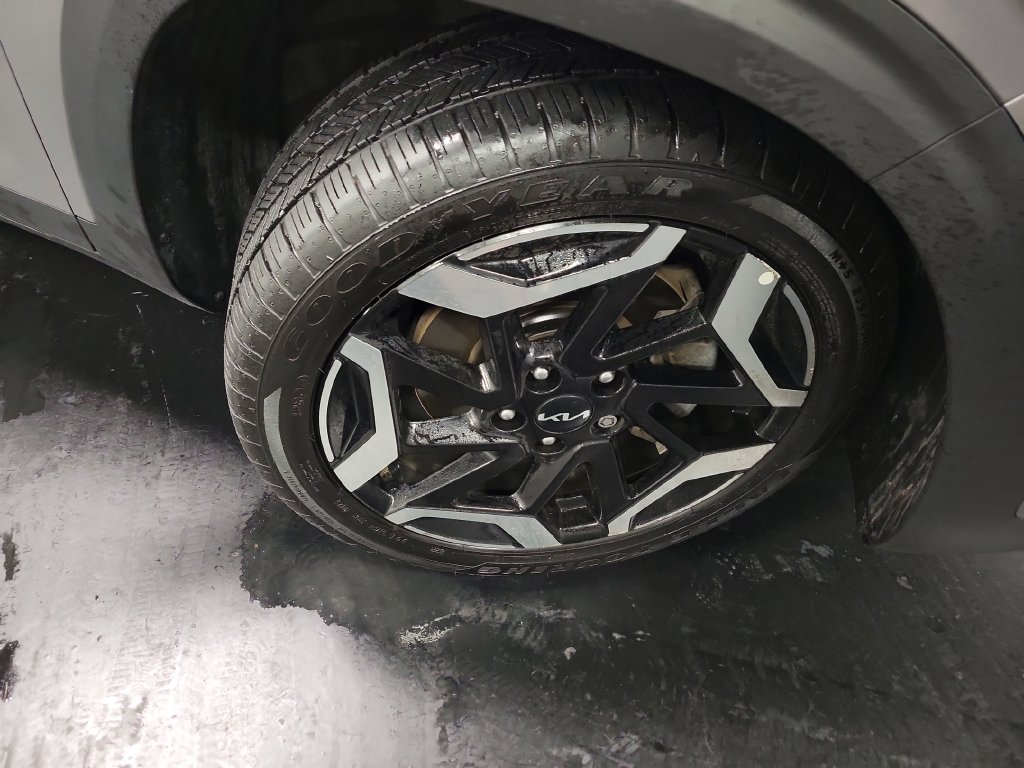 Used 2024 Kia Seltos SX AWD/4WD image 10